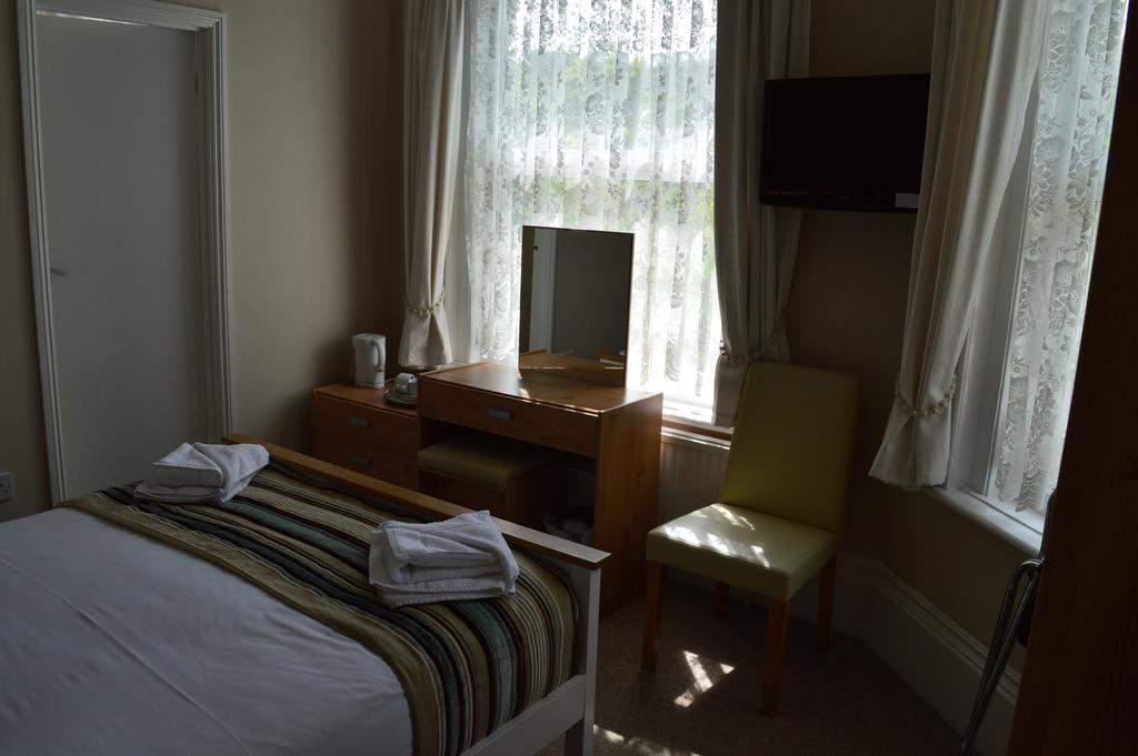 Somerton Lodge (Adults Only) Шанклин Екстериор снимка