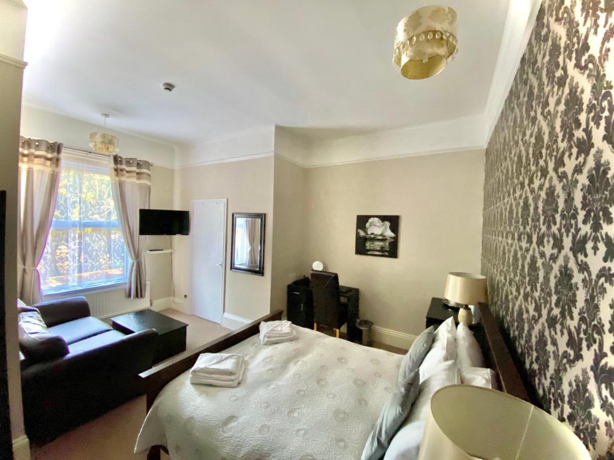 Somerton Lodge (Adults Only) Шанклин Екстериор снимка