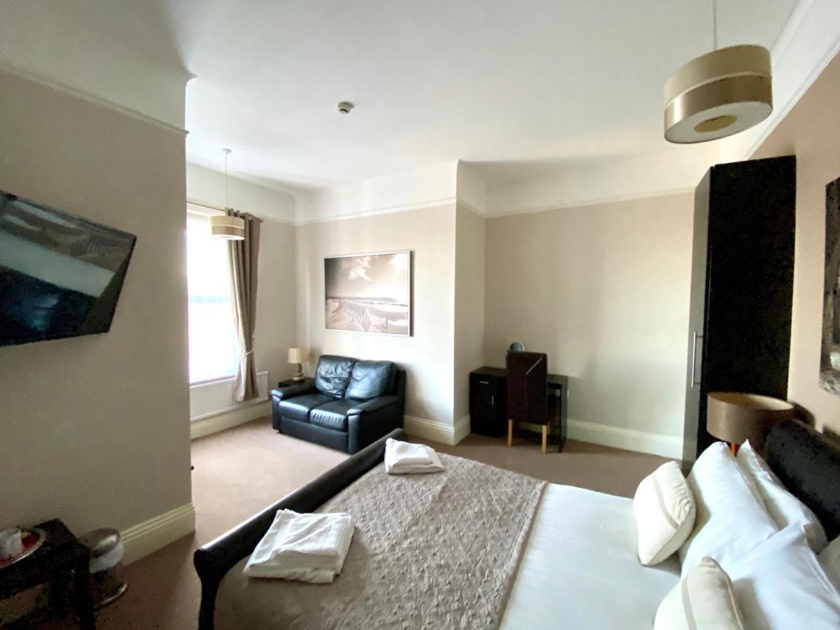 Somerton Lodge (Adults Only) Шанклин Екстериор снимка
